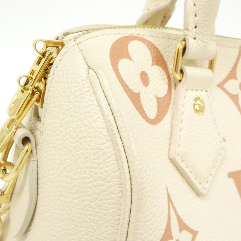 Louis Vuitton Cream White Leather Boston Bag (Pre-Owned)