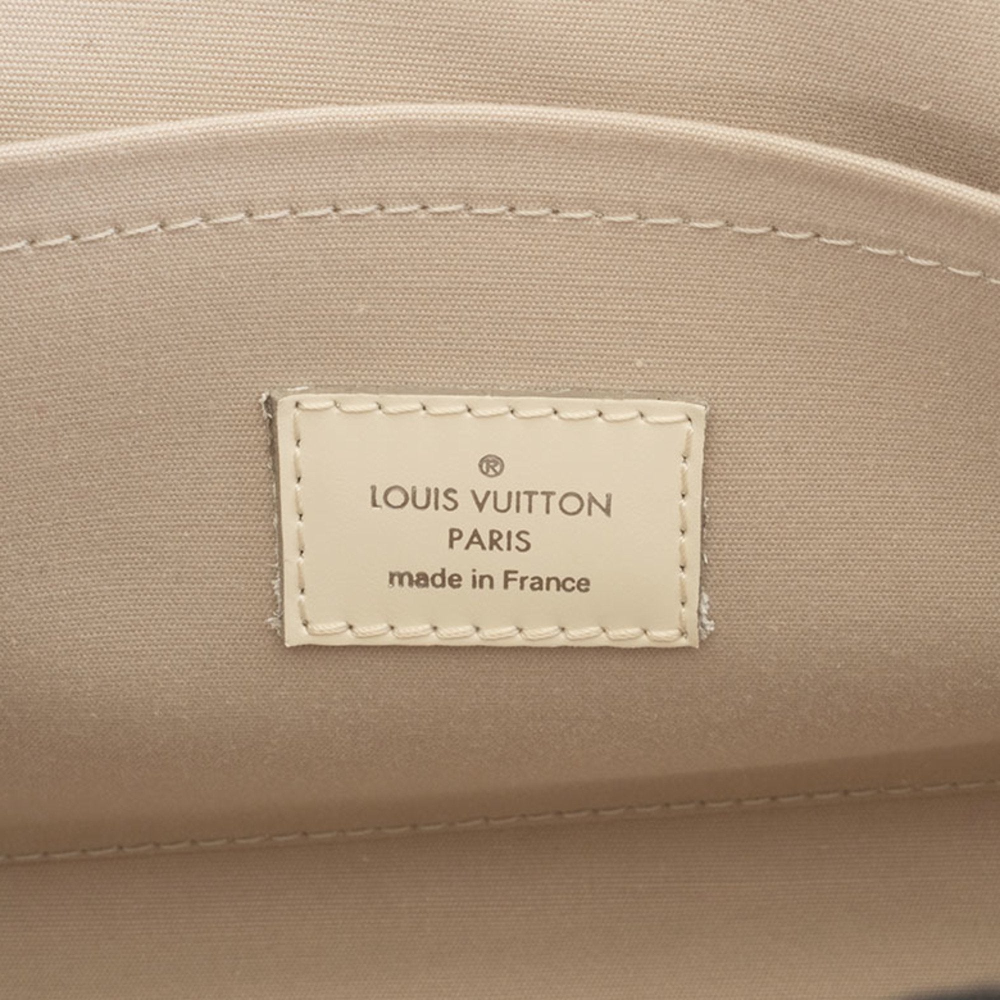 Louis Vuitton Lv Off White Epi Leather Handbag (Pre-Owned)