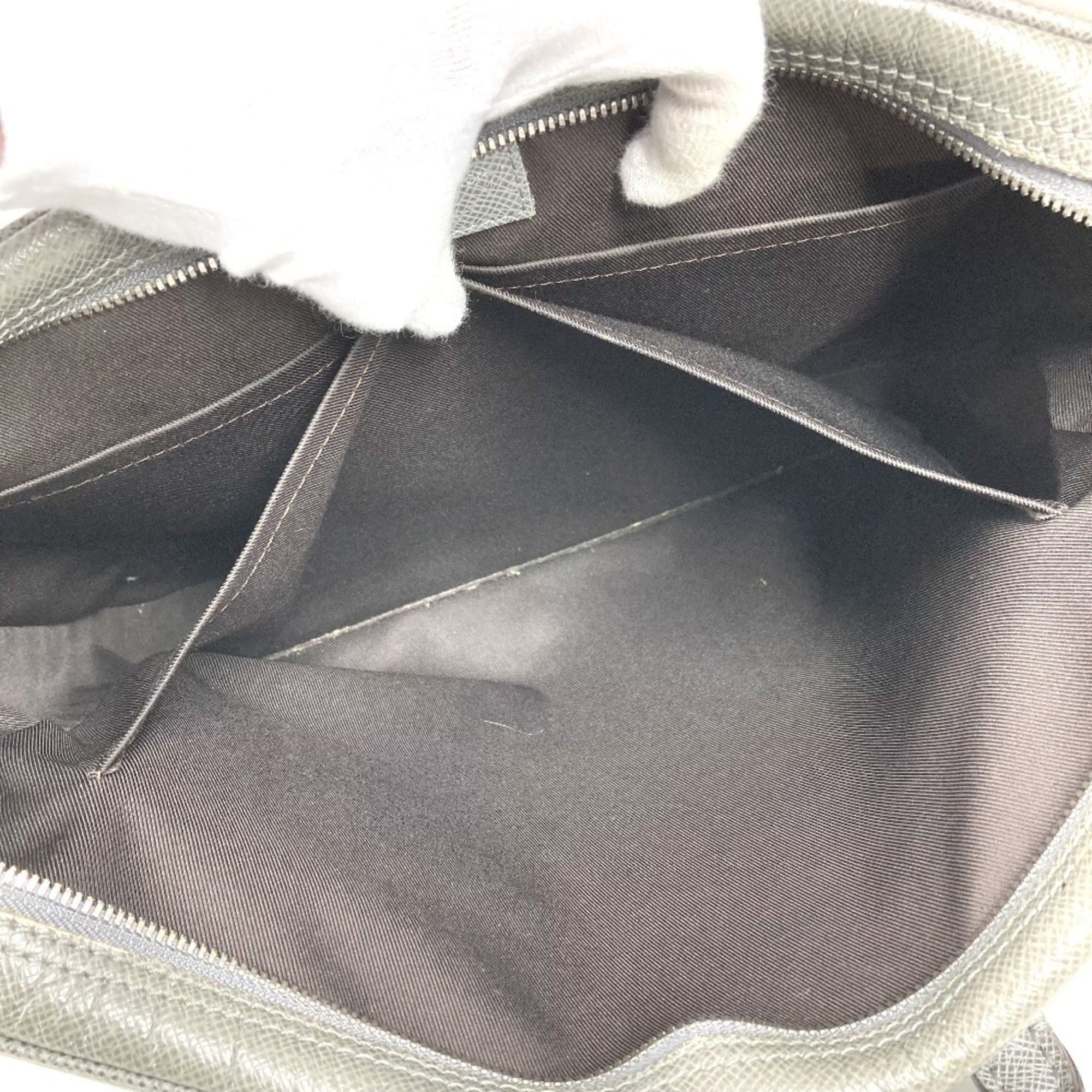 Louis Vuitton Galle Glacier Gray Taiga Leather Handbag Tote Bag (Pre-Owned)