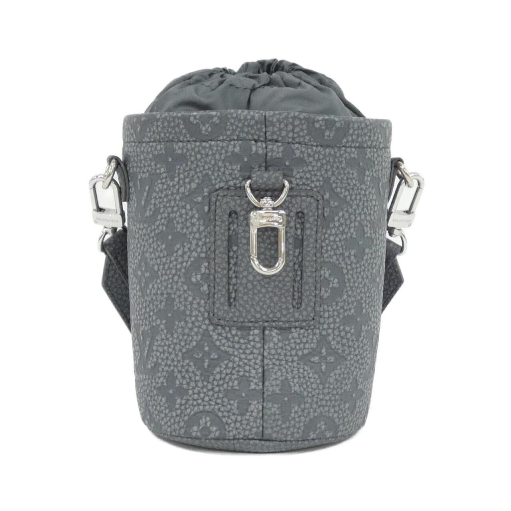 Louis Vuitton Silver Leather Pouch (Pre-Owned)
