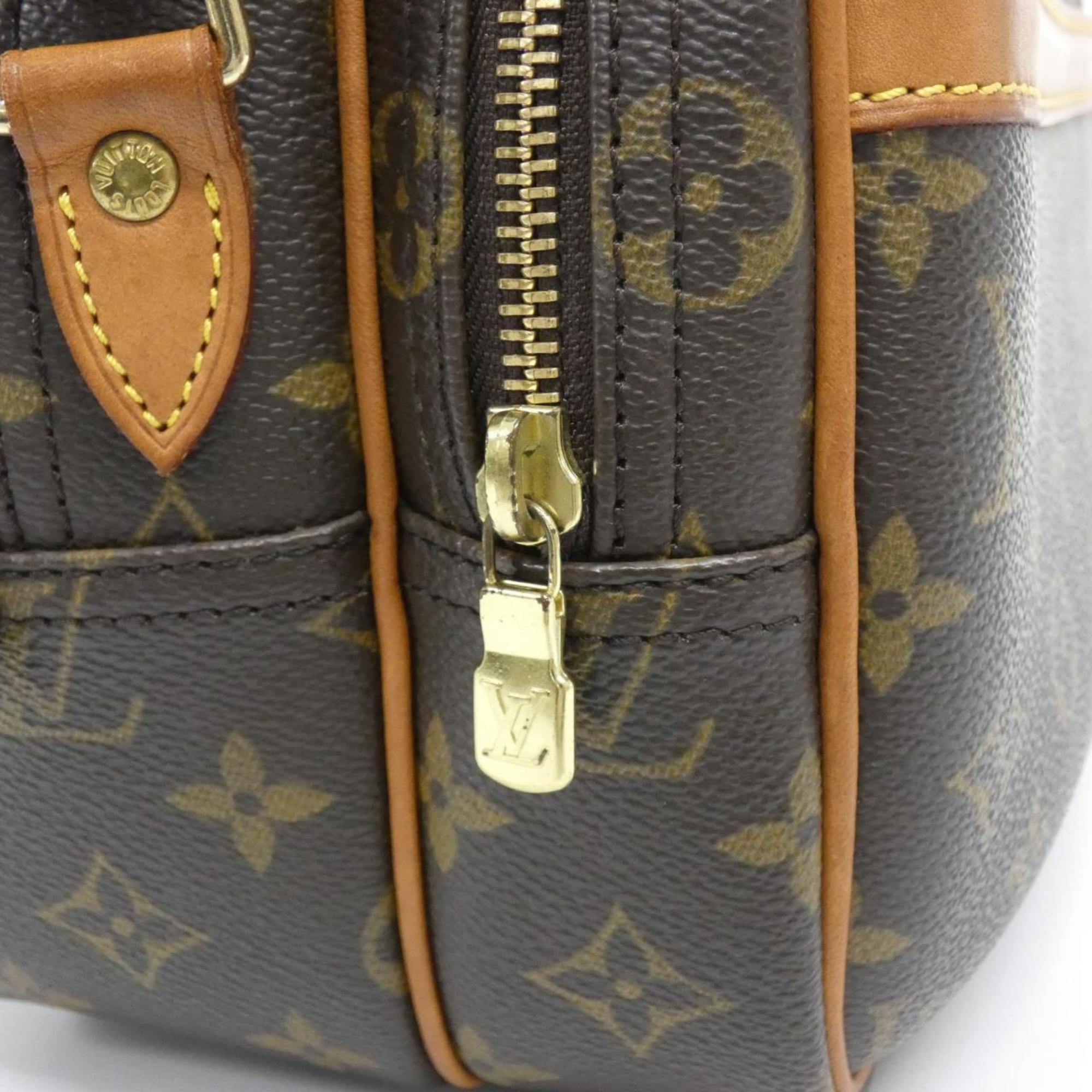 Louis Vuitton Marron Coated Canvas Shoulder Bag (Pre-Owned)