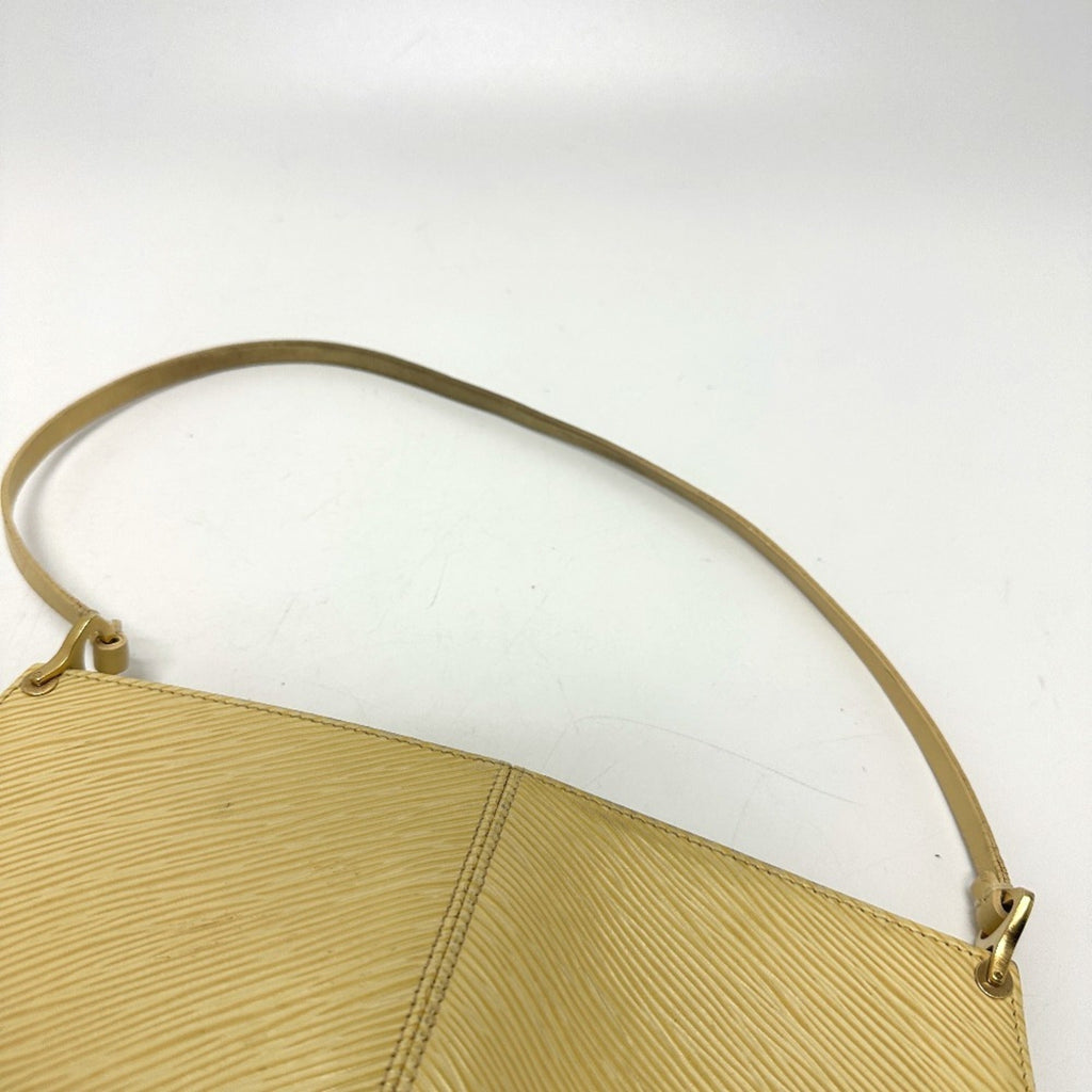 Louis Vuitton Epi Beige Epi Leather Shoulder Bag (Pre-Owned)