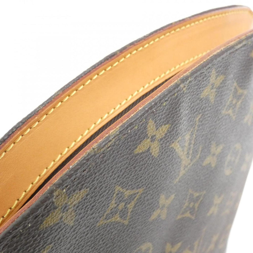 Louis Vuitton Marron Coated Canvas Shoulder Bag (Pre-Owned)