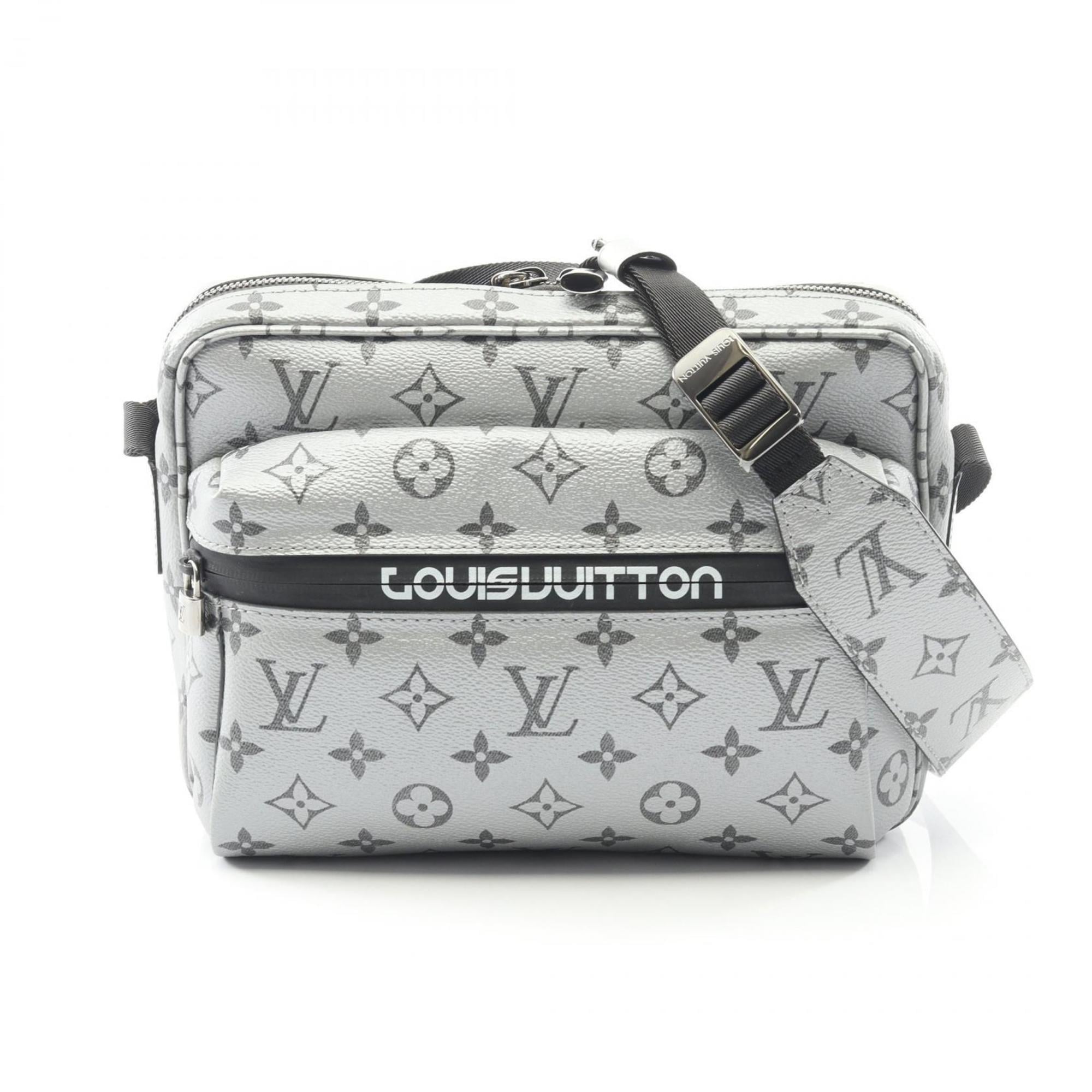 Louis Vuitton Silver Coated Canvas Shoulder Bag (Pre-Owned)