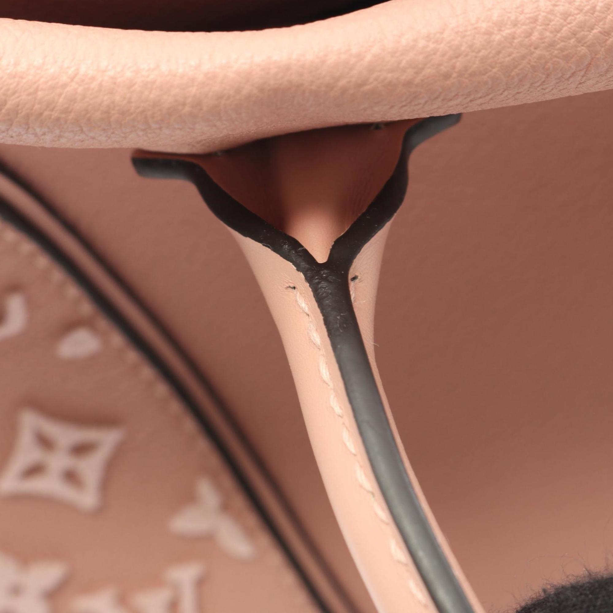 Louis Vuitton Magnolia Pink Leather Handbag (Pre-Owned)