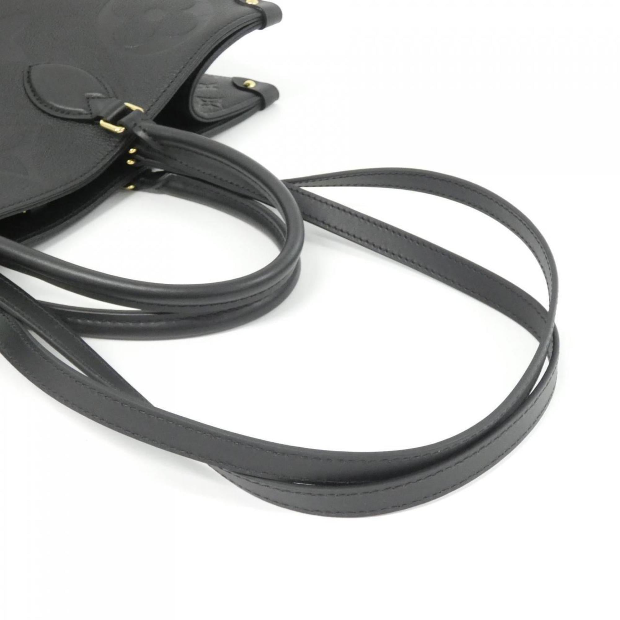 Louis Vuitton Black Leather Handbag (Pre-Owned)