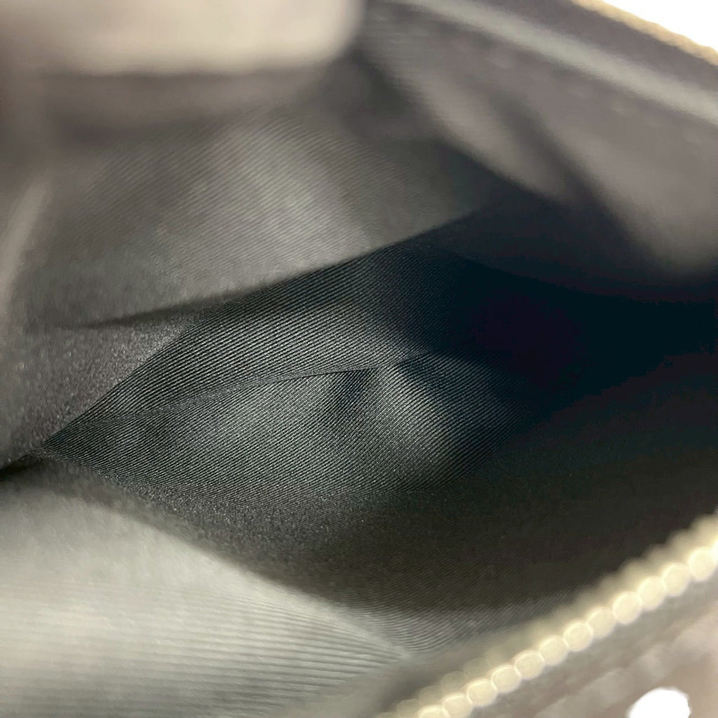 Louis Vuitton Black Leather Shoulder Bag (Pre-Owned)