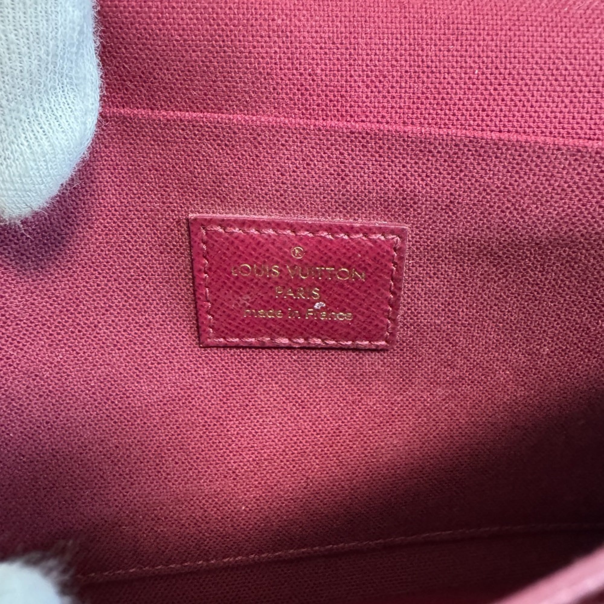 Louis Vuitton Brown Monogram Monogram Leather Pouch Shoulder Bag (Pre-Owned)
