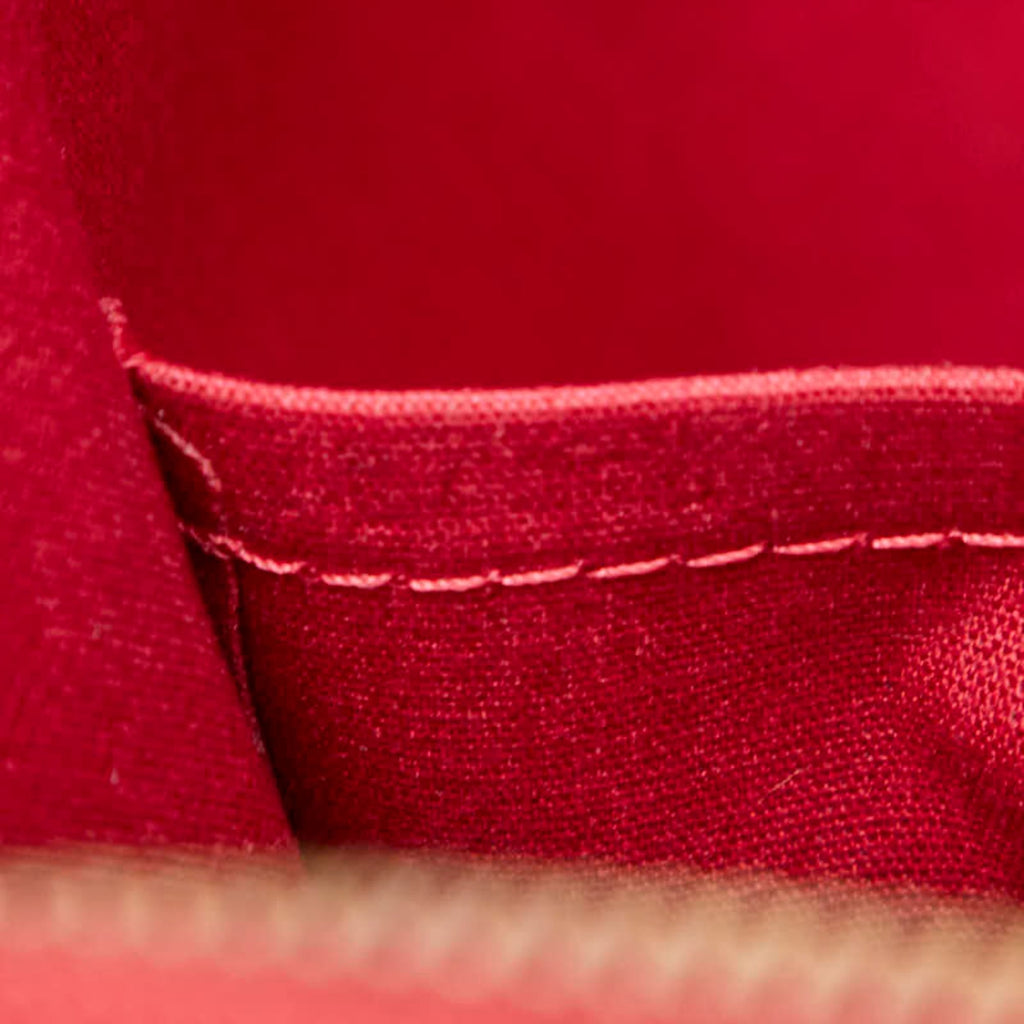 Louis Vuitton Pomme D'amour Red Color Patent Leather Handbag Tote Bag (Pre-Owned)
