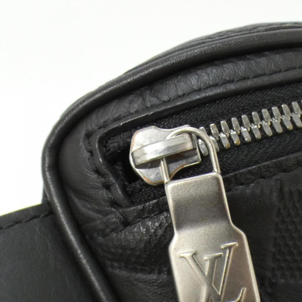 Louis Vuitton Infini Onyx Leather Fanny Pack Shoulder Bag Sling Bag (Pre-Owned)