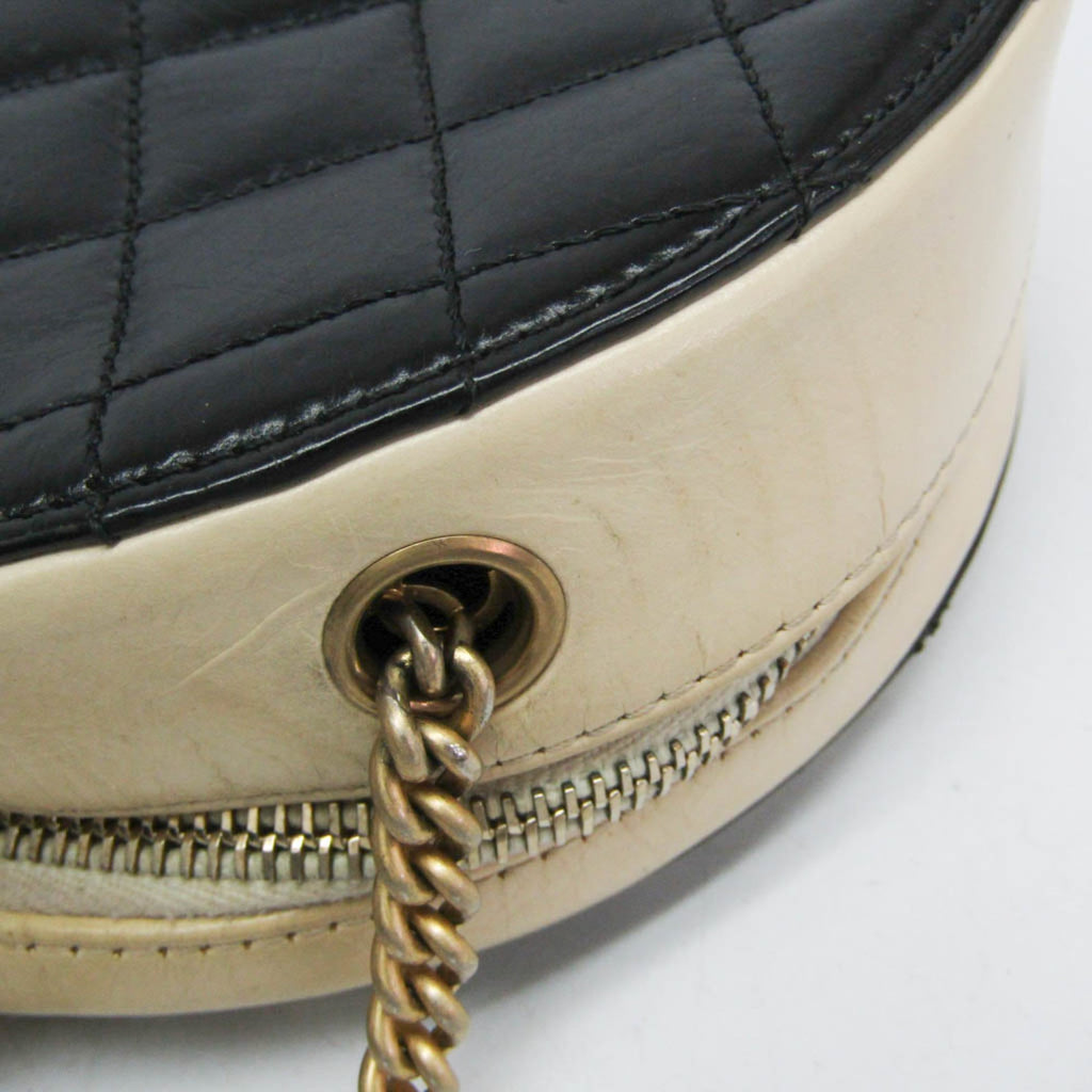 En Vogue Round Bag Crumpled Calfskin Small