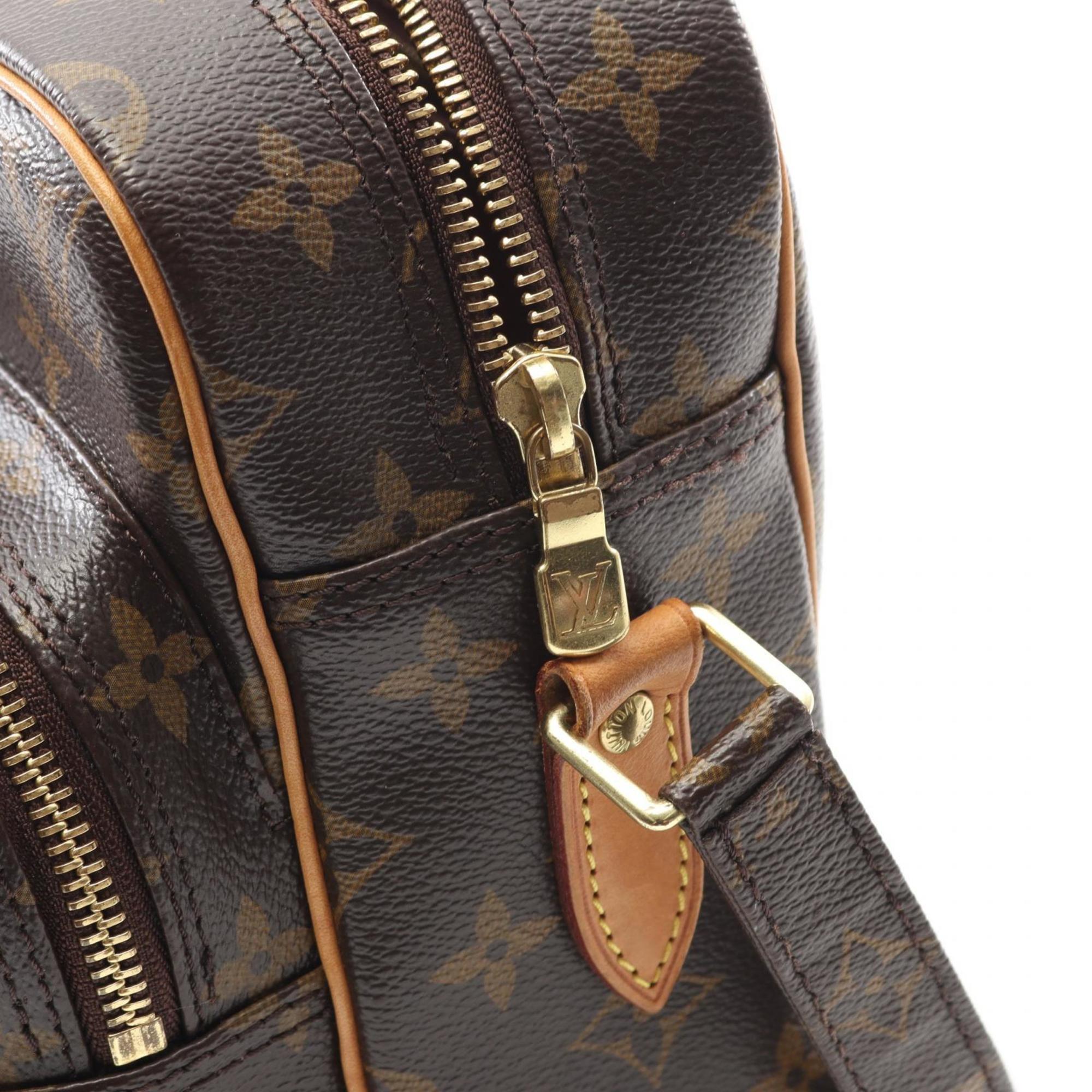 Louis Vuitton Brown Coated Canvas Leather Shoulder Bag (Pre-Owned)