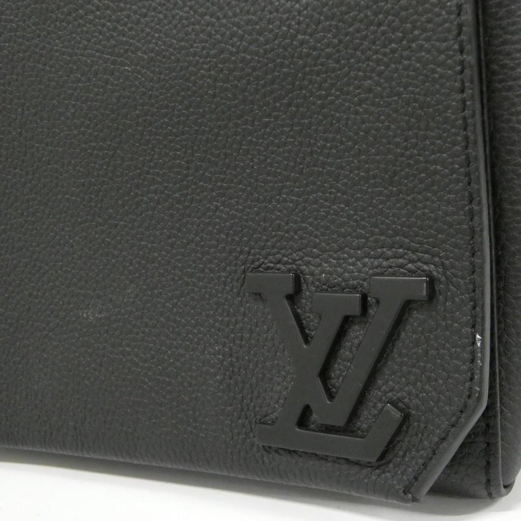 Louis Vuitton Black Leather Shoulder Bag (Pre-Owned)