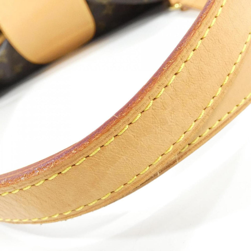 Louis Vuitton Brown Coated Canvas Shoulder Bag (Pre-Owned)