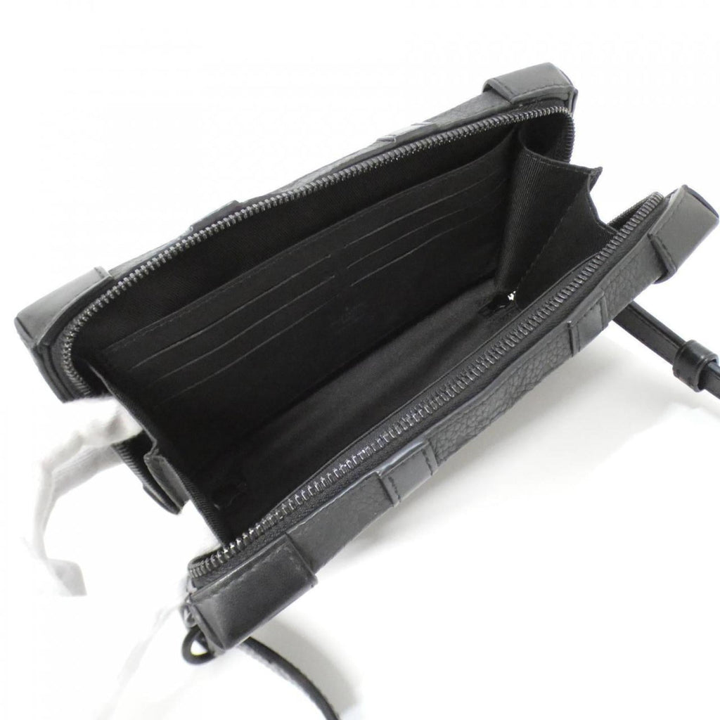 Louis Vuitton Black Leather Shoulder Bag (Pre-Owned)