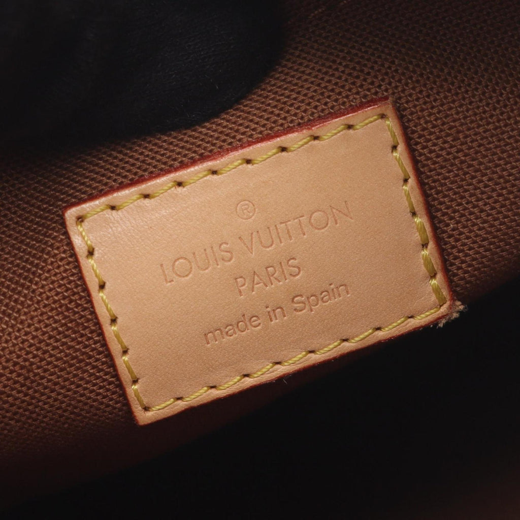 Louis Vuitton Brown Coated Canvas Leather Shoulder Bag (Pre-Owned)