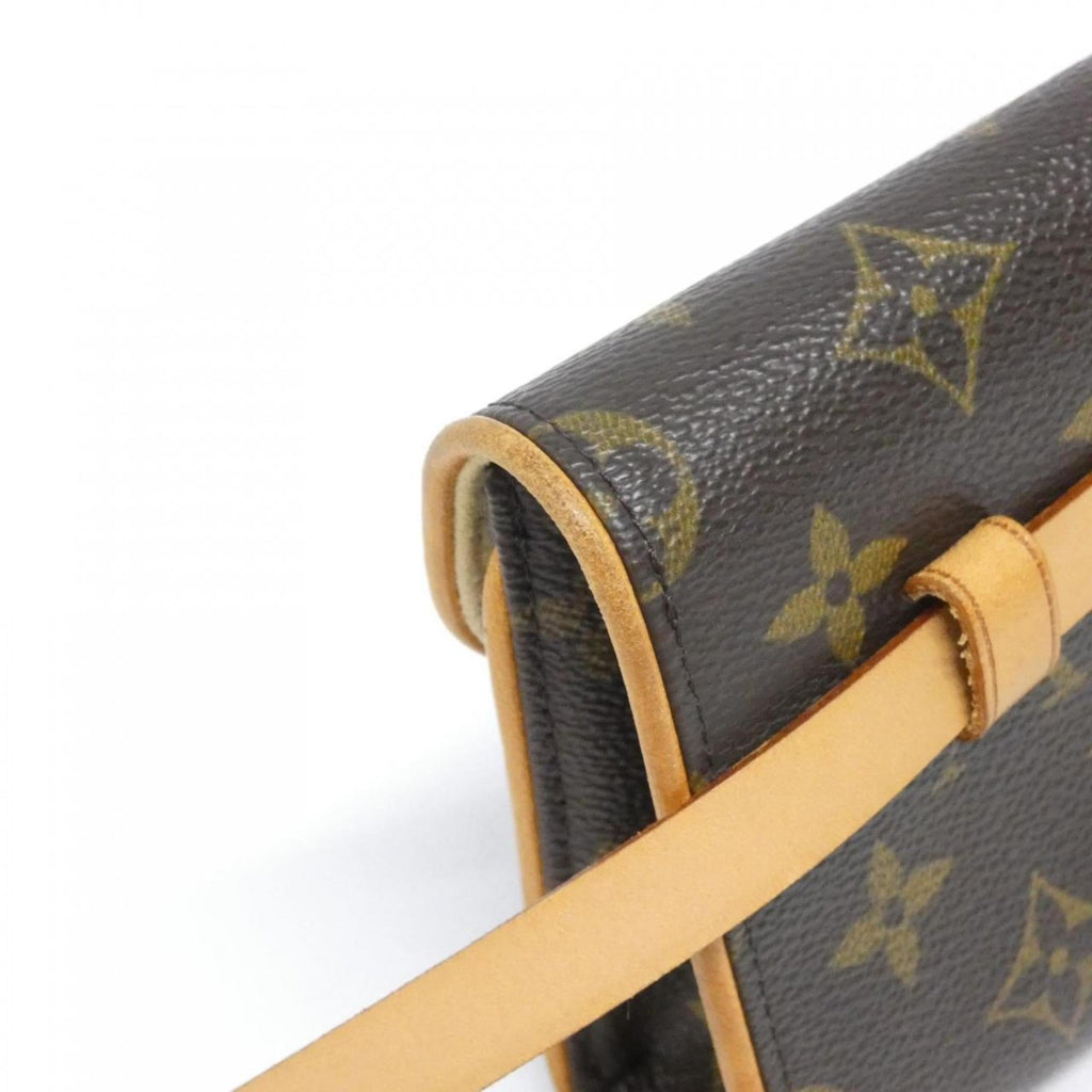 Louis Vuitton Marron Coated Canvas Fanny Pack Pochette (Pre-Owned)