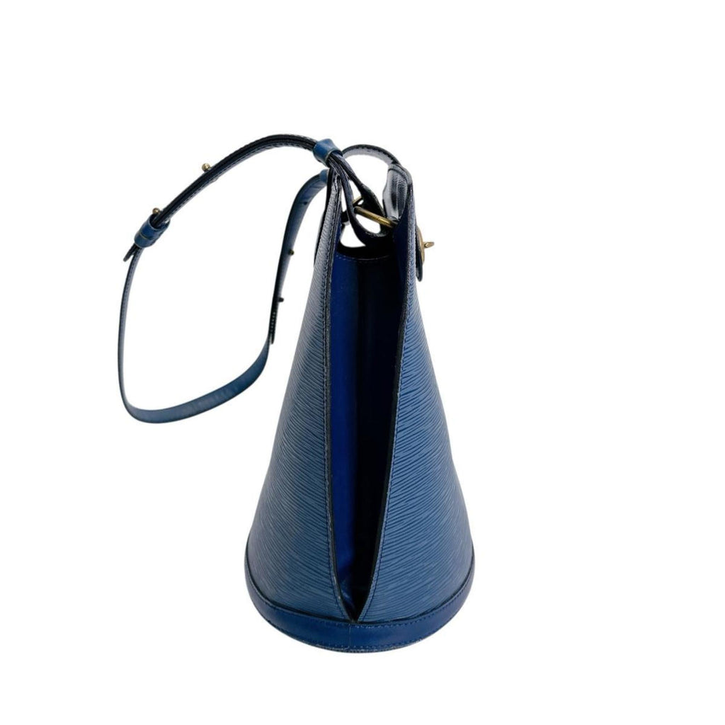 Louis Vuitton Blue Epi Leather Shoulder Bag (Pre-Owned)