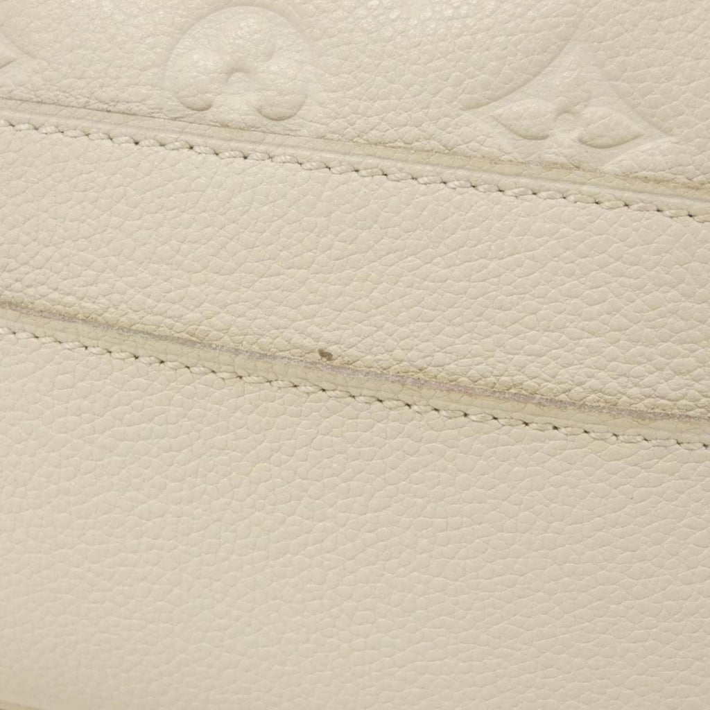 Louis Vuitton Beige Leather Handbag (Pre-Owned)