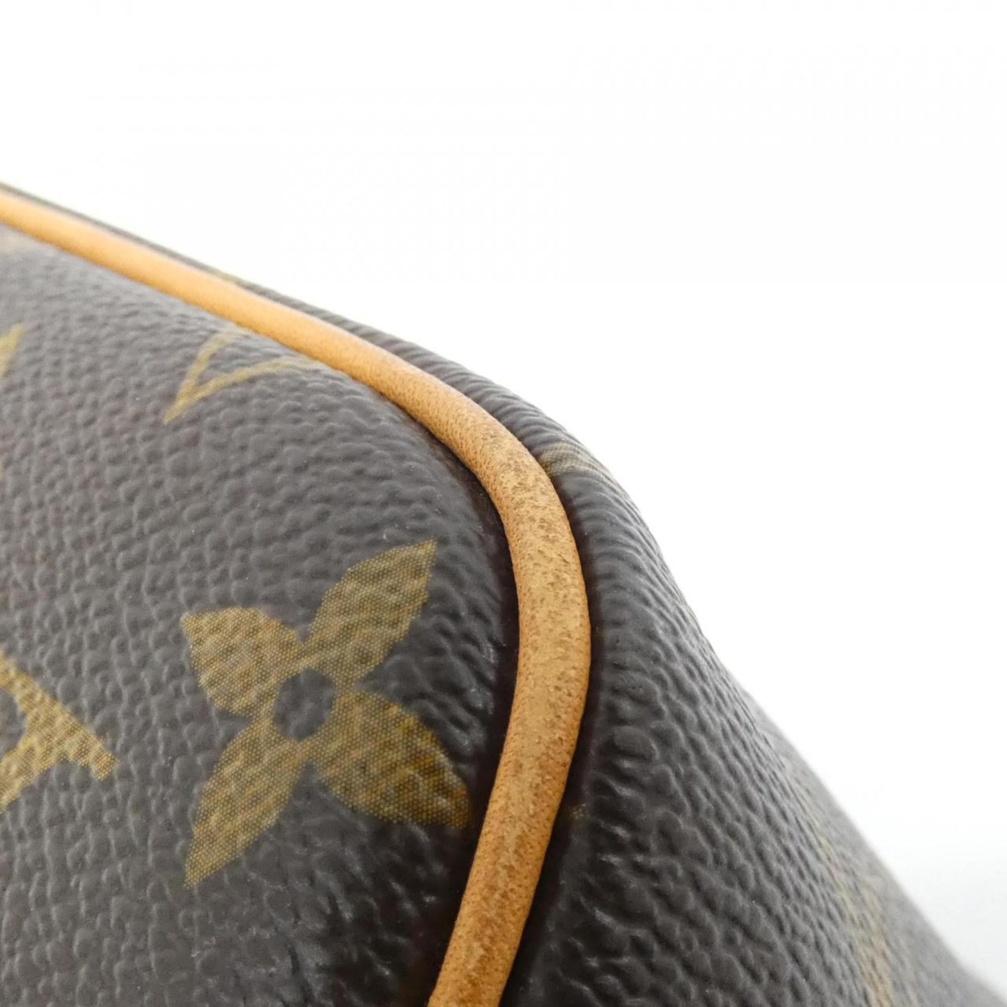 Louis Vuitton Marron Coated Canvas Shoulder Bag (Pre-Owned)