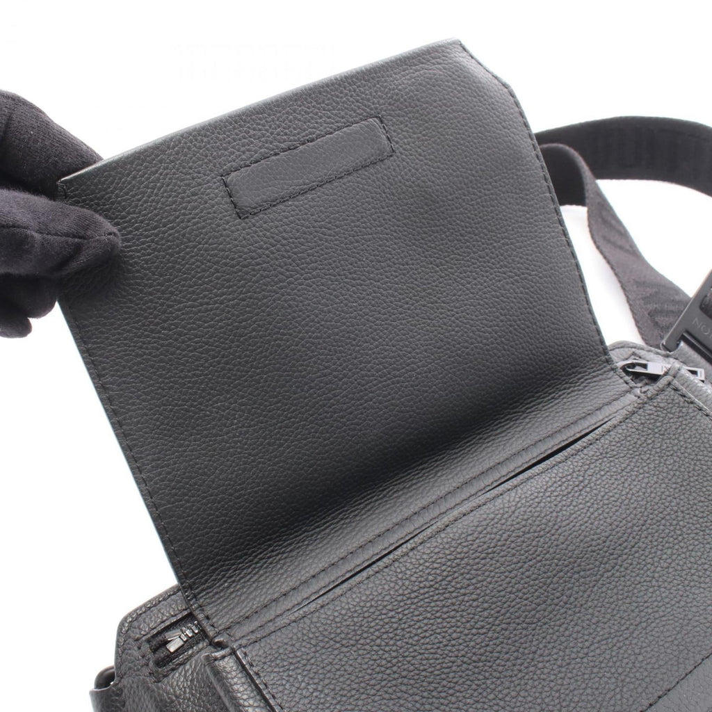 Louis Vuitton Black Noir Leather Fanny Pack (Pre-Owned)