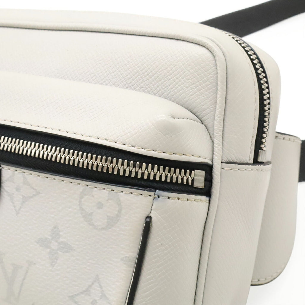 Louis Vuitton White Pvc Fanny Pack (Pre-Owned)