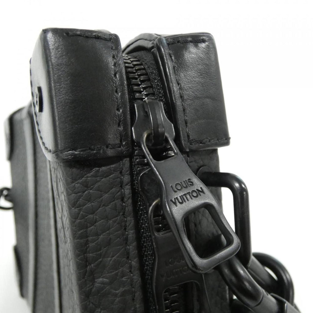 Louis Vuitton Black Leather Shoulder Bag (Pre-Owned)
