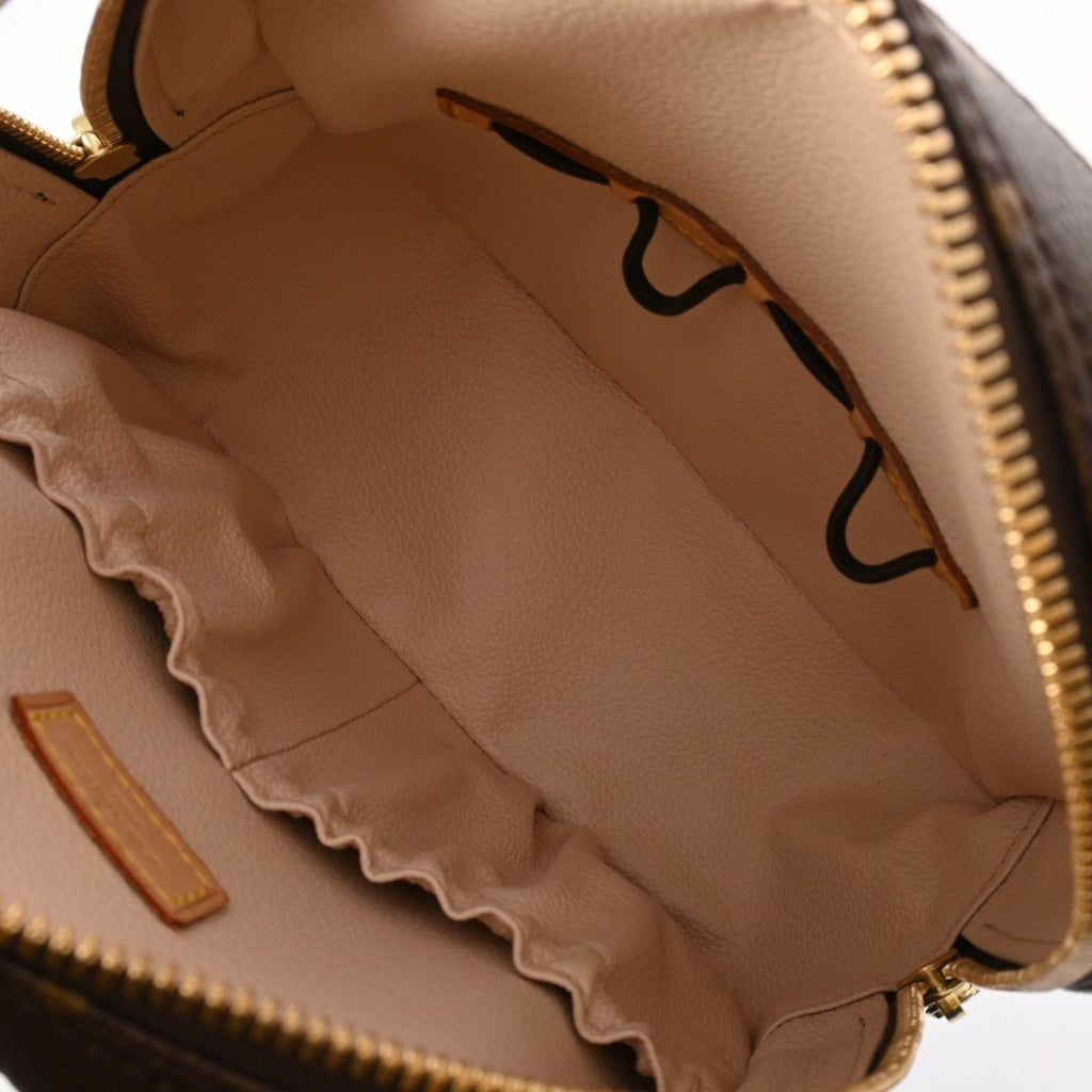 Louis Vuitton Brown Monogram Monogram Handbag (Pre-Owned)