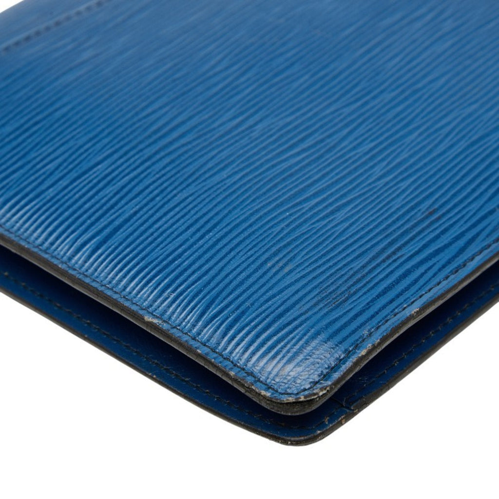 Louis Vuitton Epi Toledo Blue Leather Clutch Bag (Pre-Owned)
