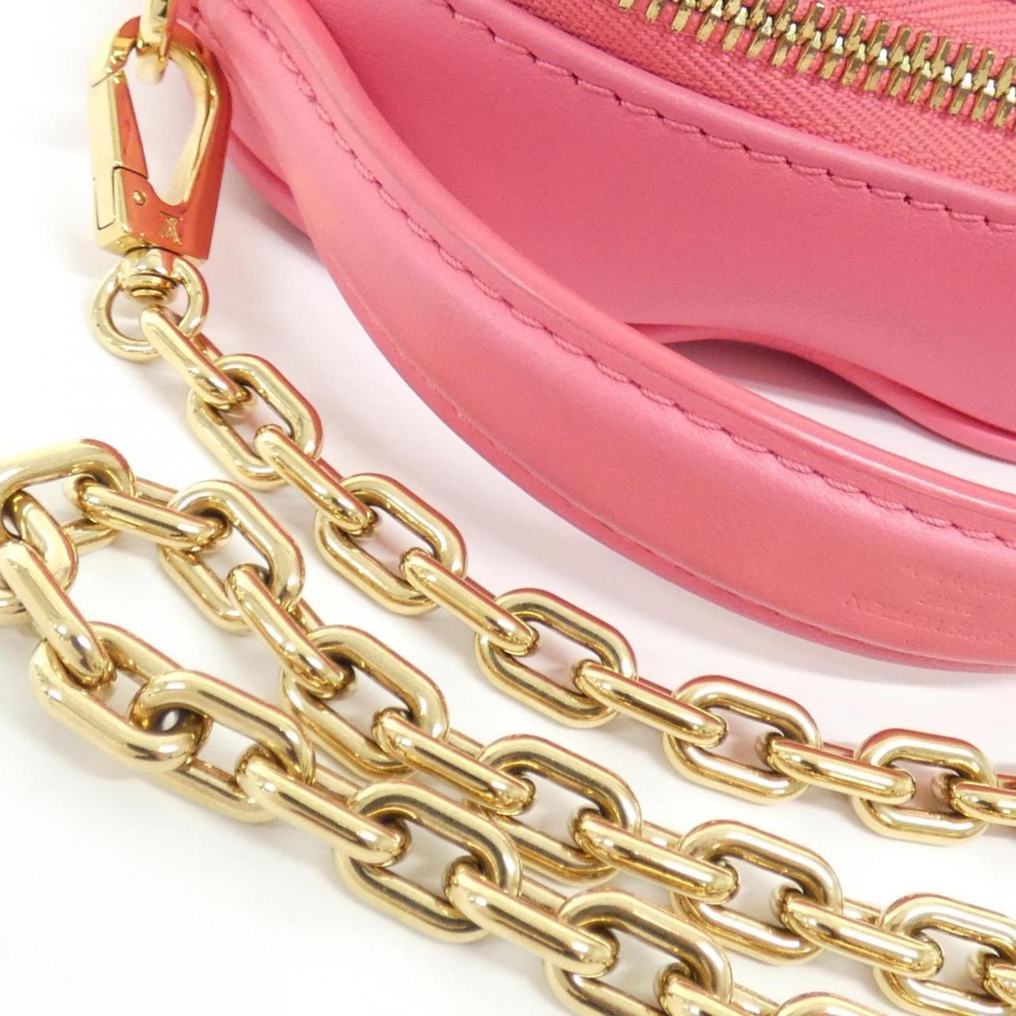 Louis Vuitton Gold Leather Shoulder Bag (Pre-Owned)