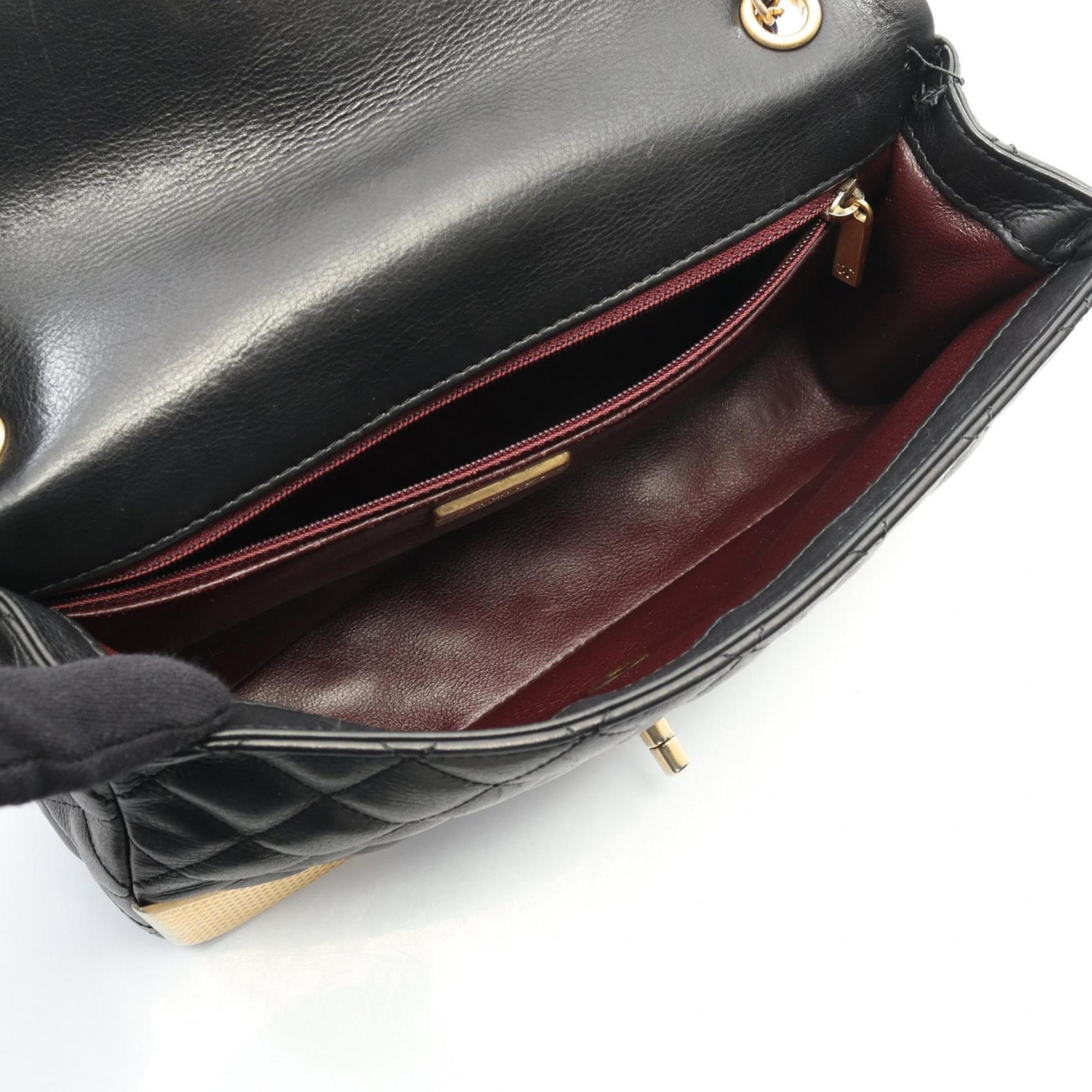 Rock the Corner Flap Bag Quilted Leather Medium