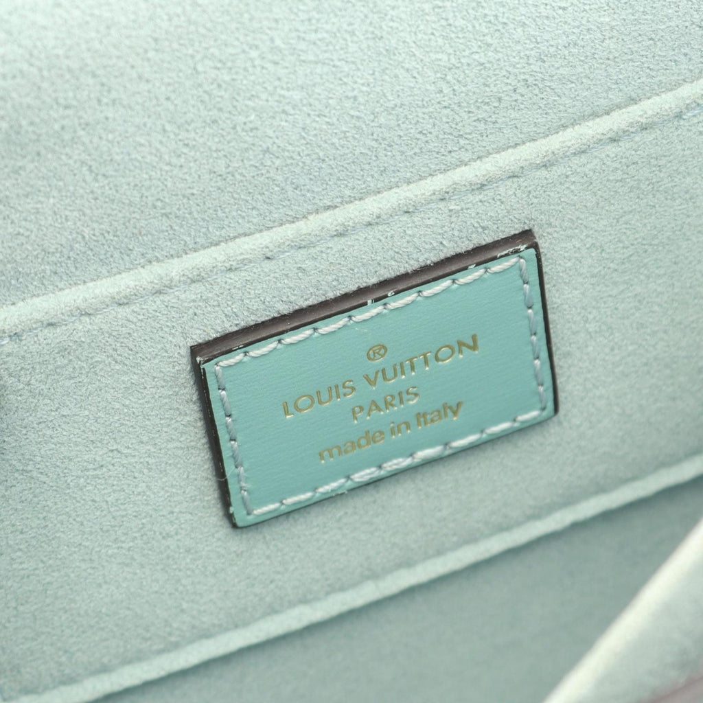Louis Vuitton Green Leather Shoulder Bag (Pre-Owned)