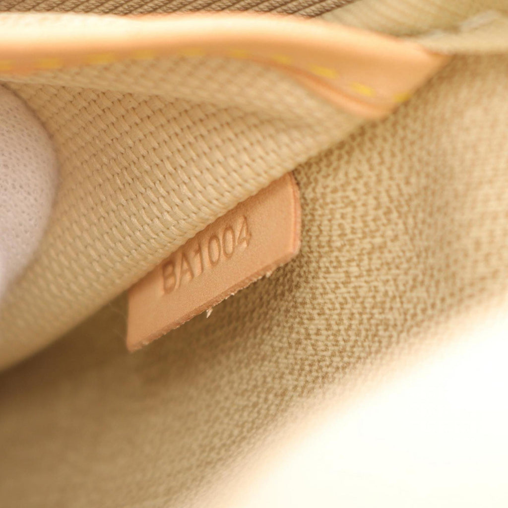 Louis Vuitton Brown Monogram Coated Canvas Handbag (Pre-Owned)