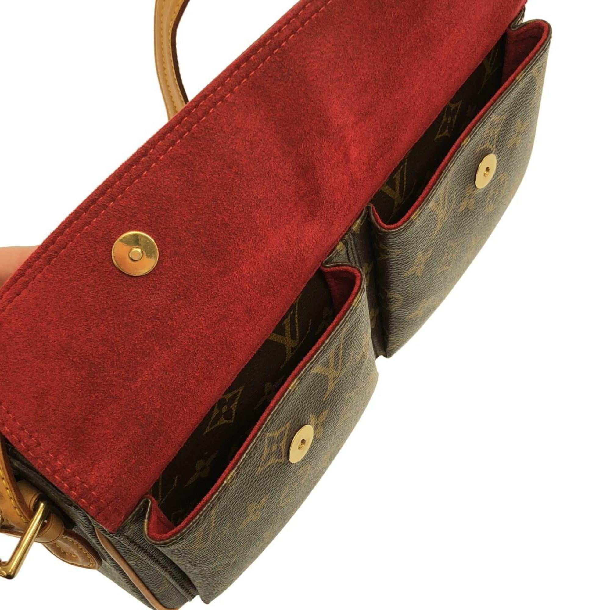 Louis Vuitton Marron Coated Canvas Shoulder Bag (Pre-Owned)
