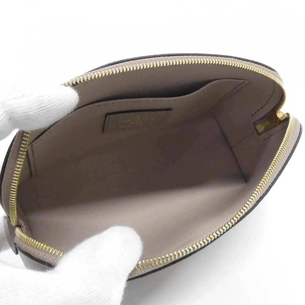 Louis Vuitton Beige Leather Handbag Pochette Pouch (Pre-Owned)