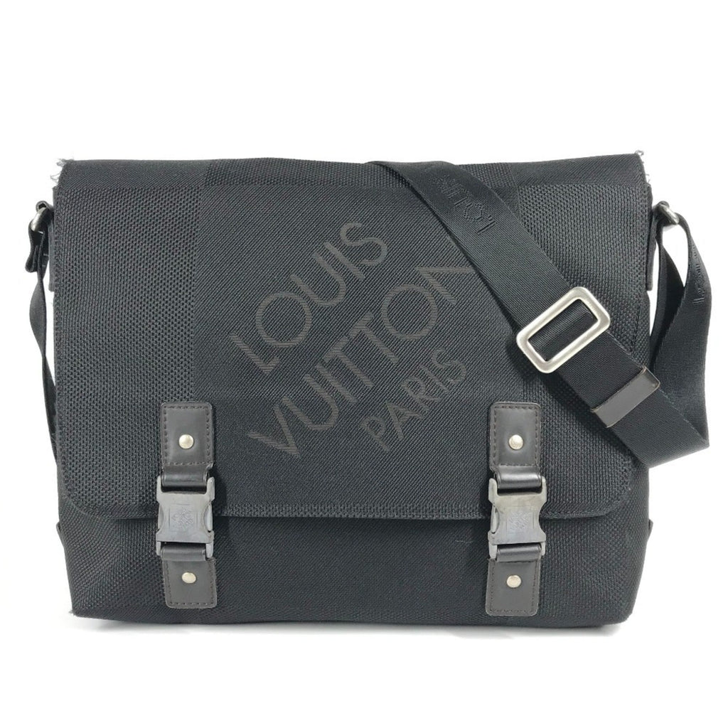 Louis Vuitton Black White Damier Geant Messenger Bag Shoulder Bag (Pre-Owned)