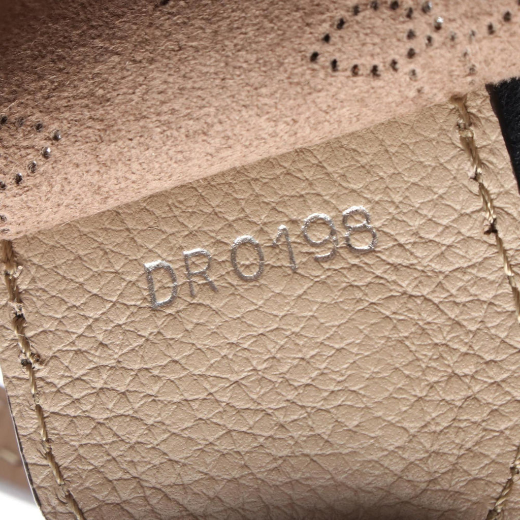 Louis Vuitton Beige Galle Mahina Leather Leather Handbag (Pre-Owned)