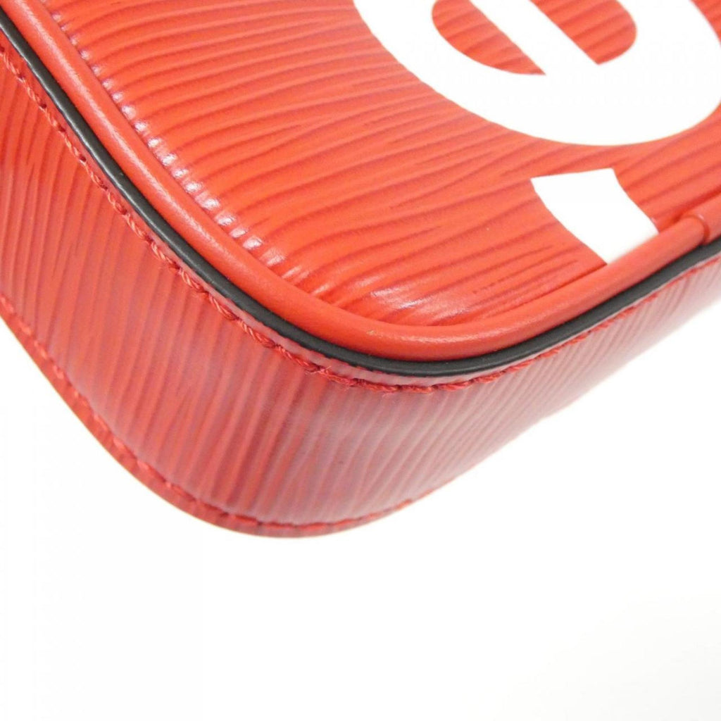 Louis Vuitton Rouge Leather Shoulder Bag (Pre-Owned)