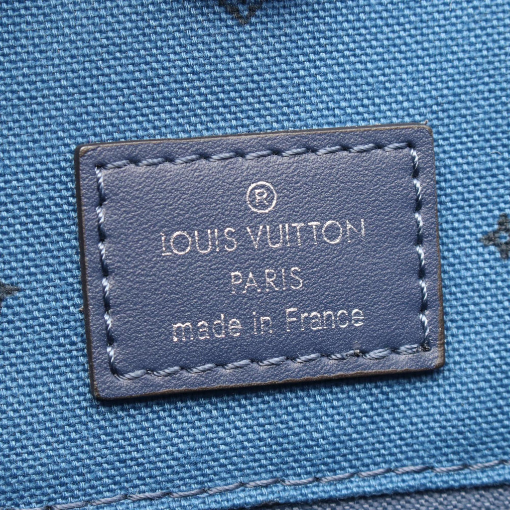 Louis Vuitton Multi-Color Navy White Coated Canvas Pvc Leather Shoulder Bag (Pre-Owned)