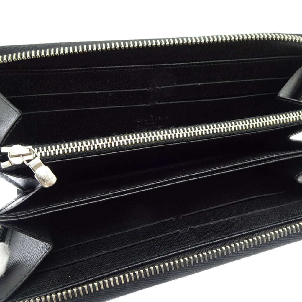 Louis Vuitton Black Noir Epi Leather Long Wallet (Bi-Fold) (Pre-Owned)
