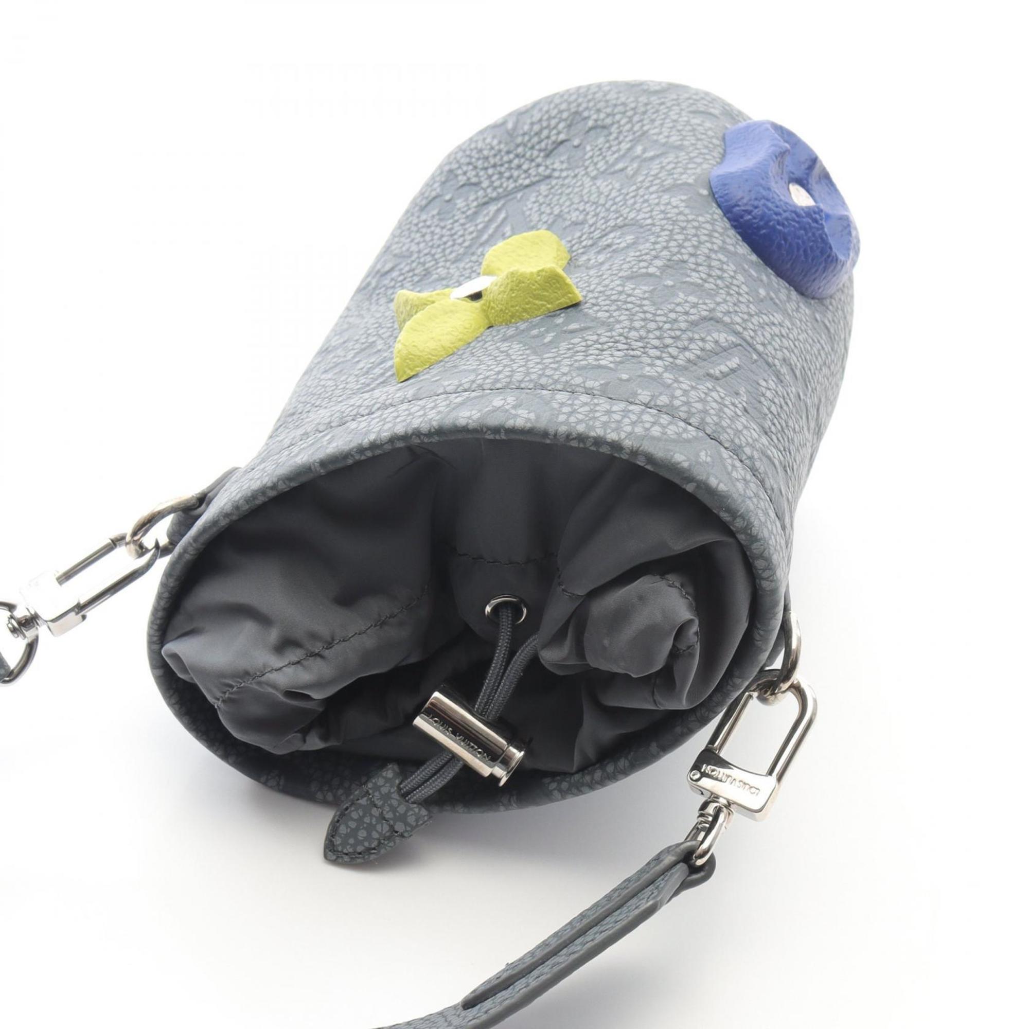 Louis Vuitton Gray Multi-Color Leather Pouch Shoulder Bag (Pre-Owned)