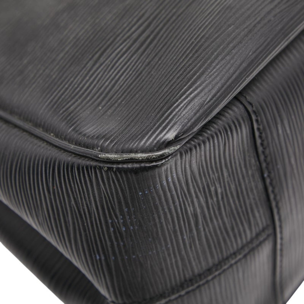 Louis Vuitton Black Noir Leather Handbag (Pre-Owned)