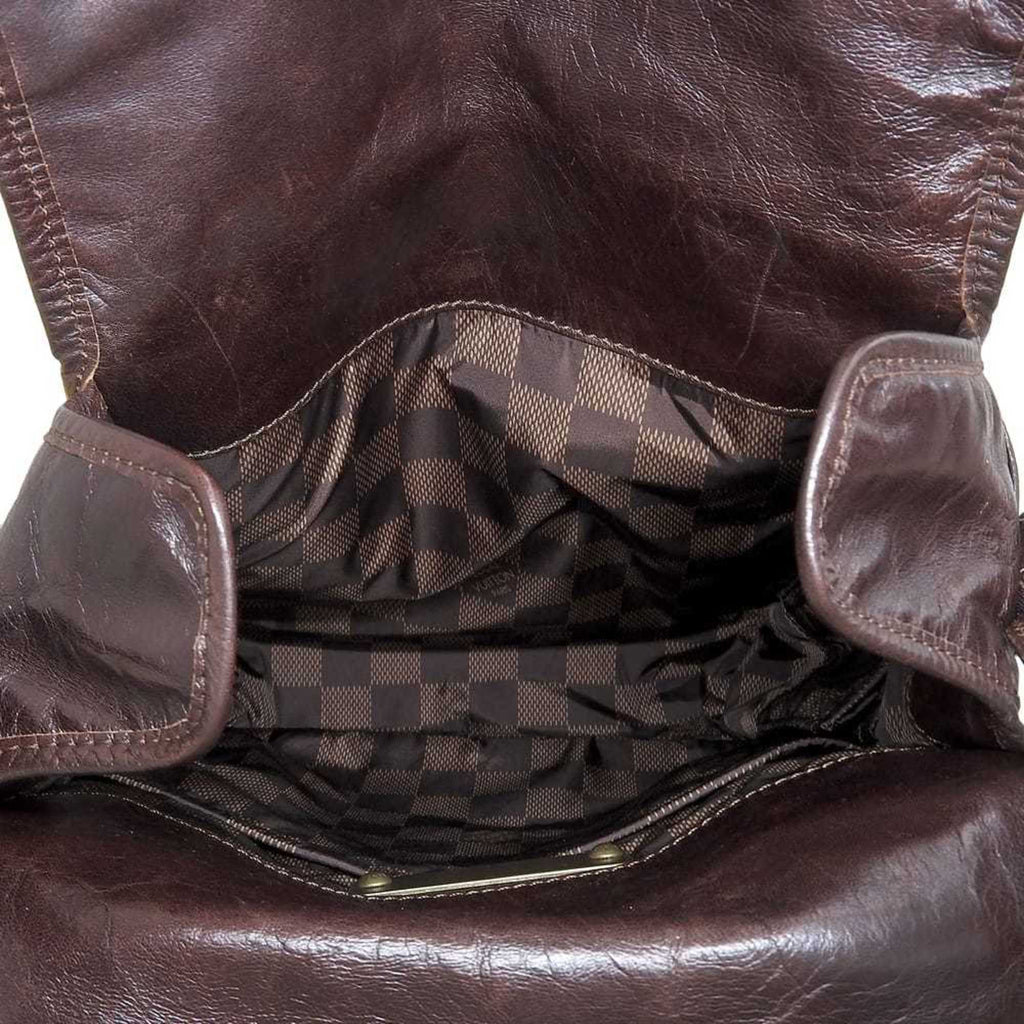 Louis Vuitton Brown Leather Shoulder Bag (Pre-Owned)