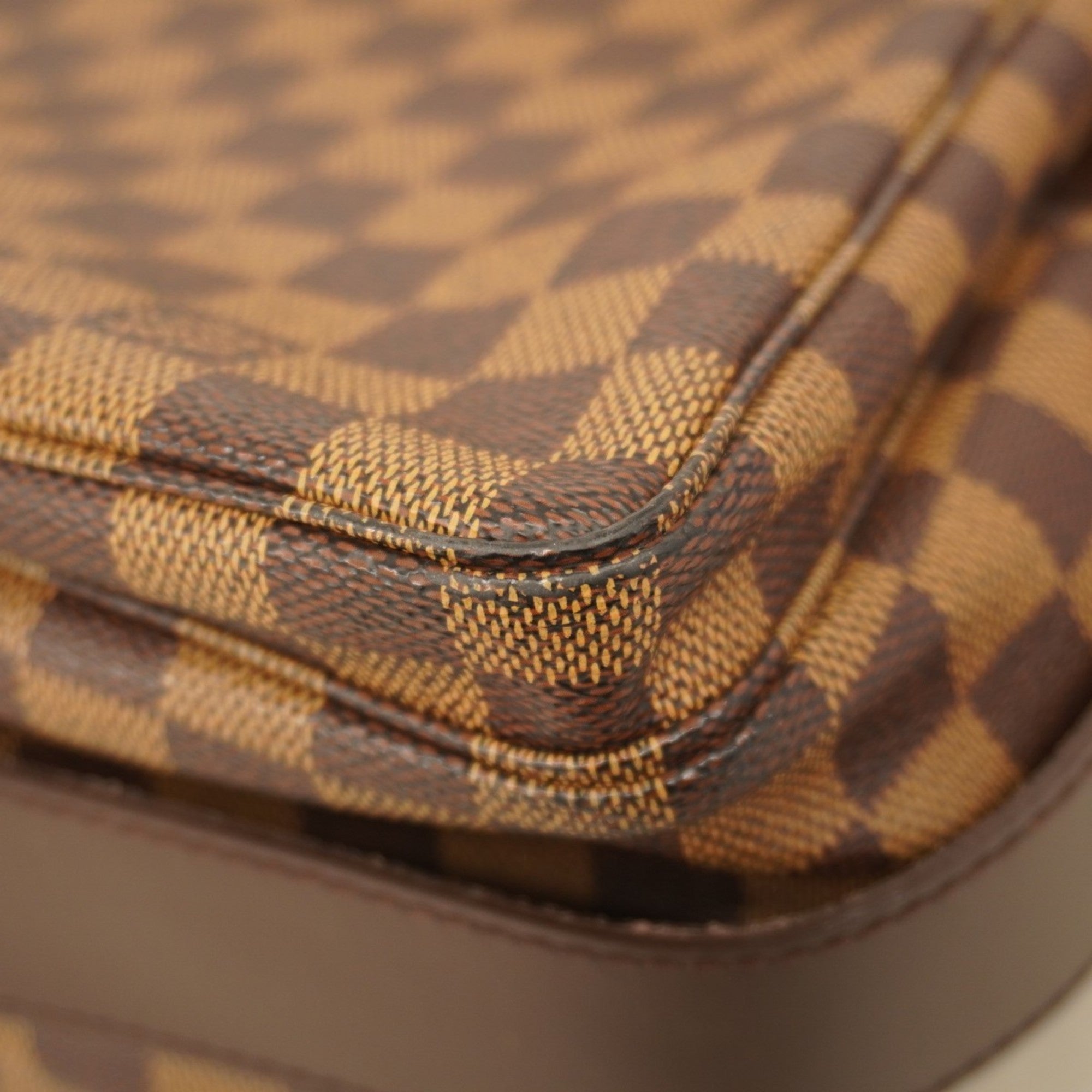 Naviglio Handbag Damier