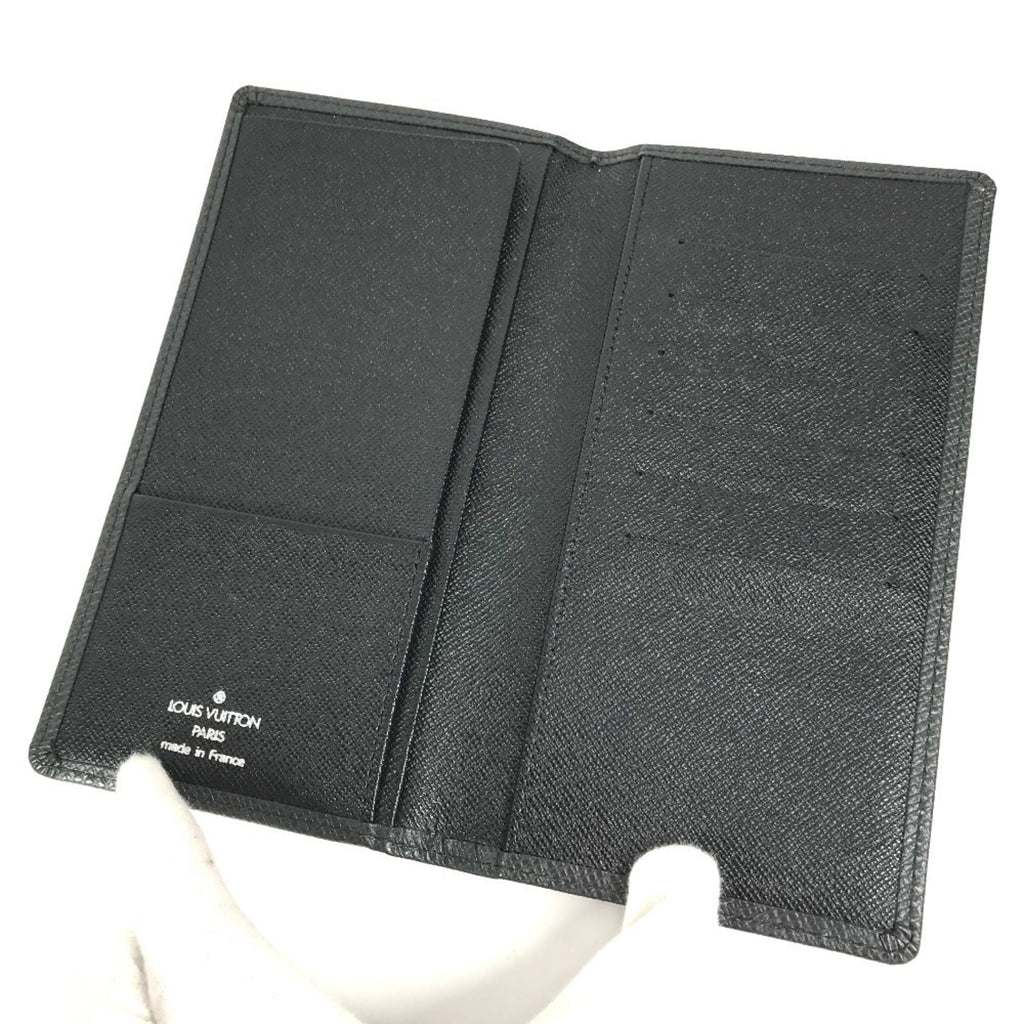 Louis Vuitton Taiga Ardoise Black Taiga Leather Long Wallet (Bi-Fold) (Pre-Owned)