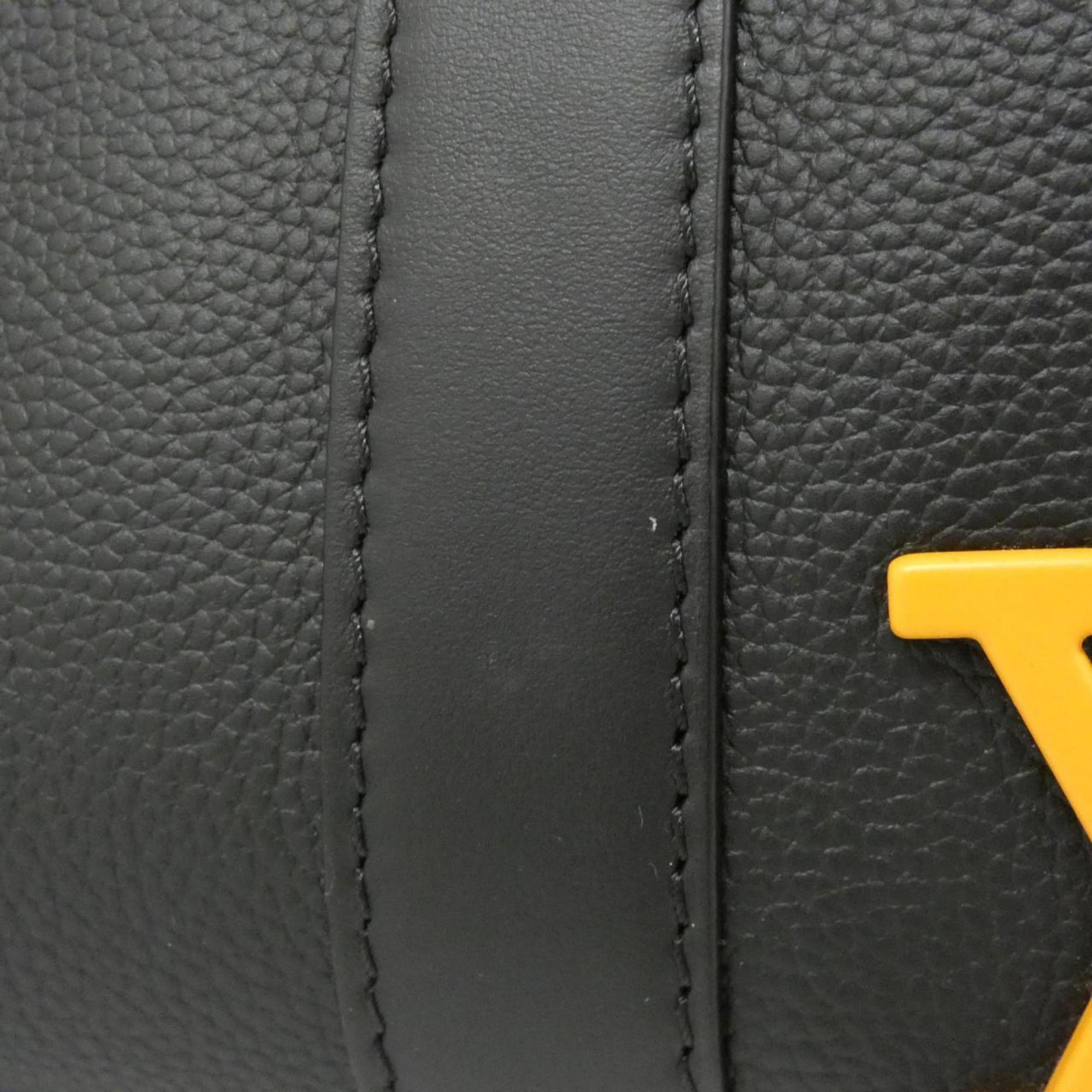Louis Vuitton Black Leather Shoulder Bag (Pre-Owned)
