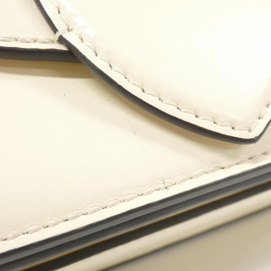Louis Vuitton Cream Leather Shoulder Bag (Pre-Owned)