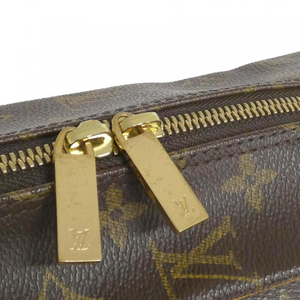 Louis Vuitton Marron Coated Canvas Shoulder Bag (Pre-Owned)