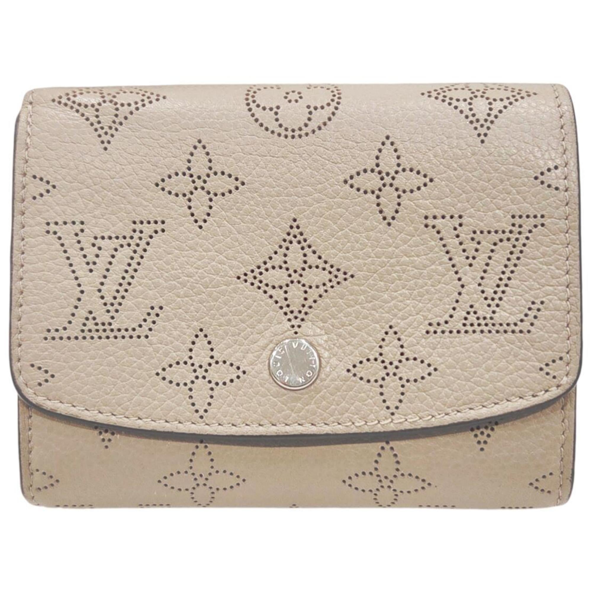 Louis Vuitton Galle Mahina Leather Wallet (Bi-Fold) (Pre-Owned)
