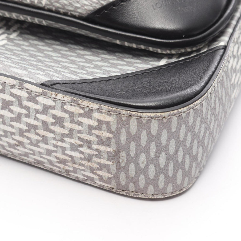 Louis Vuitton Gray White Coated Canvas Leather Shoulder Bag (Pre-Owned)